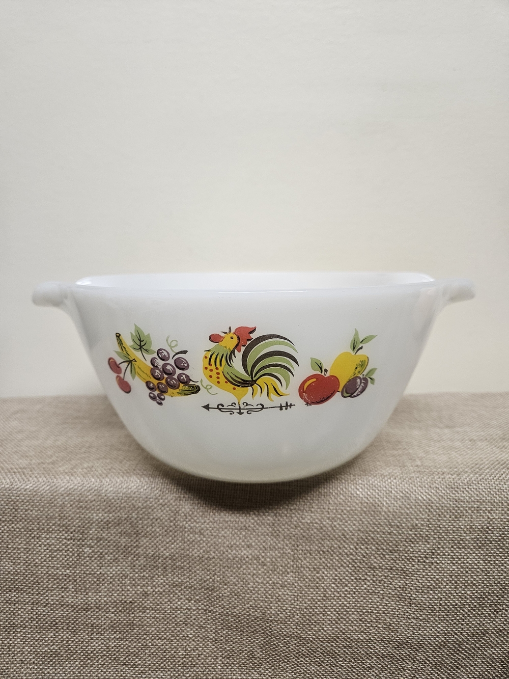 🐓 Anchor Hocking Chanticleer Milk Glass Bowl